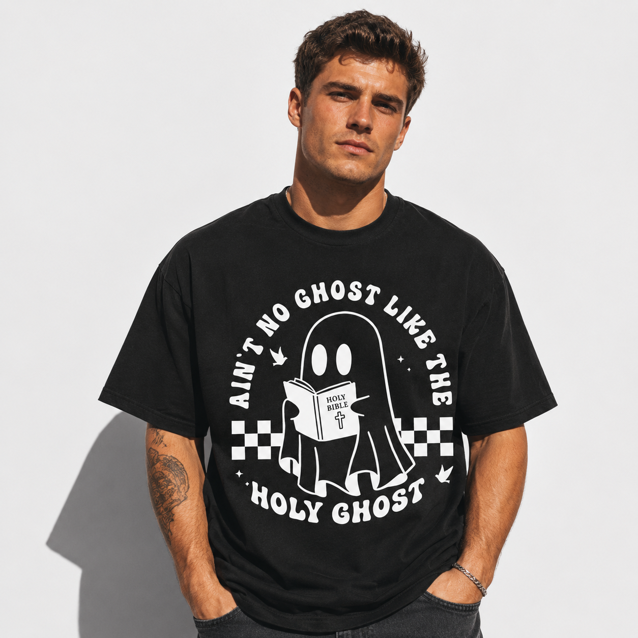 Ain't No Ghost Like the Holy Ghost Funny Christian Halloween Men's T-Shirt