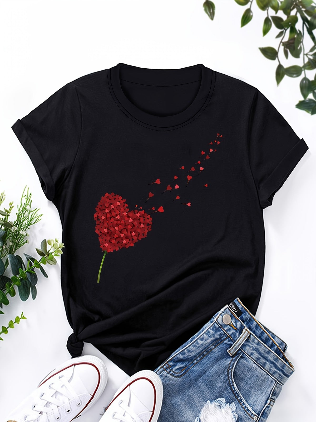 Women's Heart Print Mother's Day Graphic Crew Neck Casual Short Sleeve T-Shirt