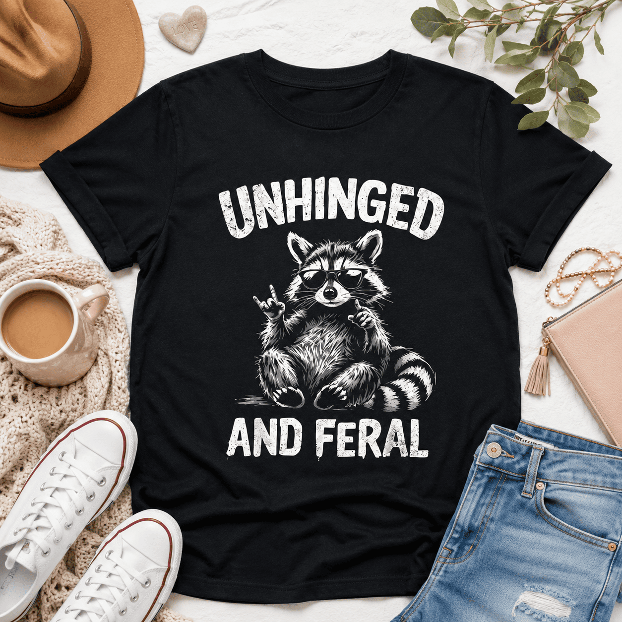 Women Retro Raccoon Trash Panda Graphic T-Shirt Funny Animal Vintage Casual Tee