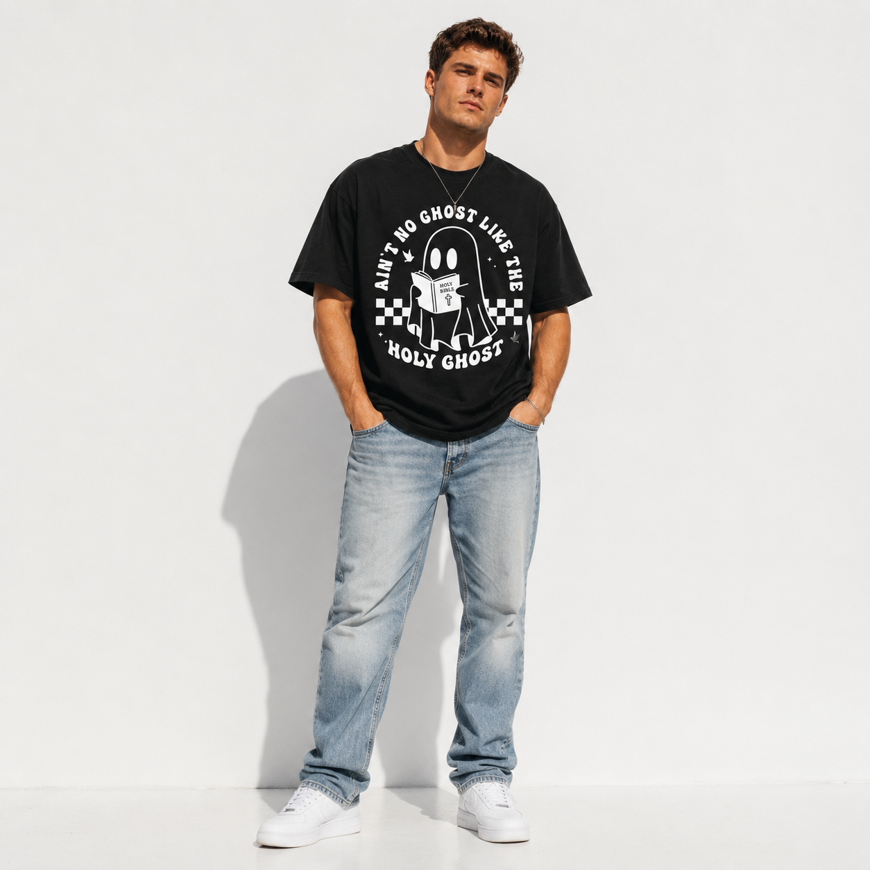 Ain't No Ghost Like the Holy Ghost Funny Christian Halloween Men's T-Shirt