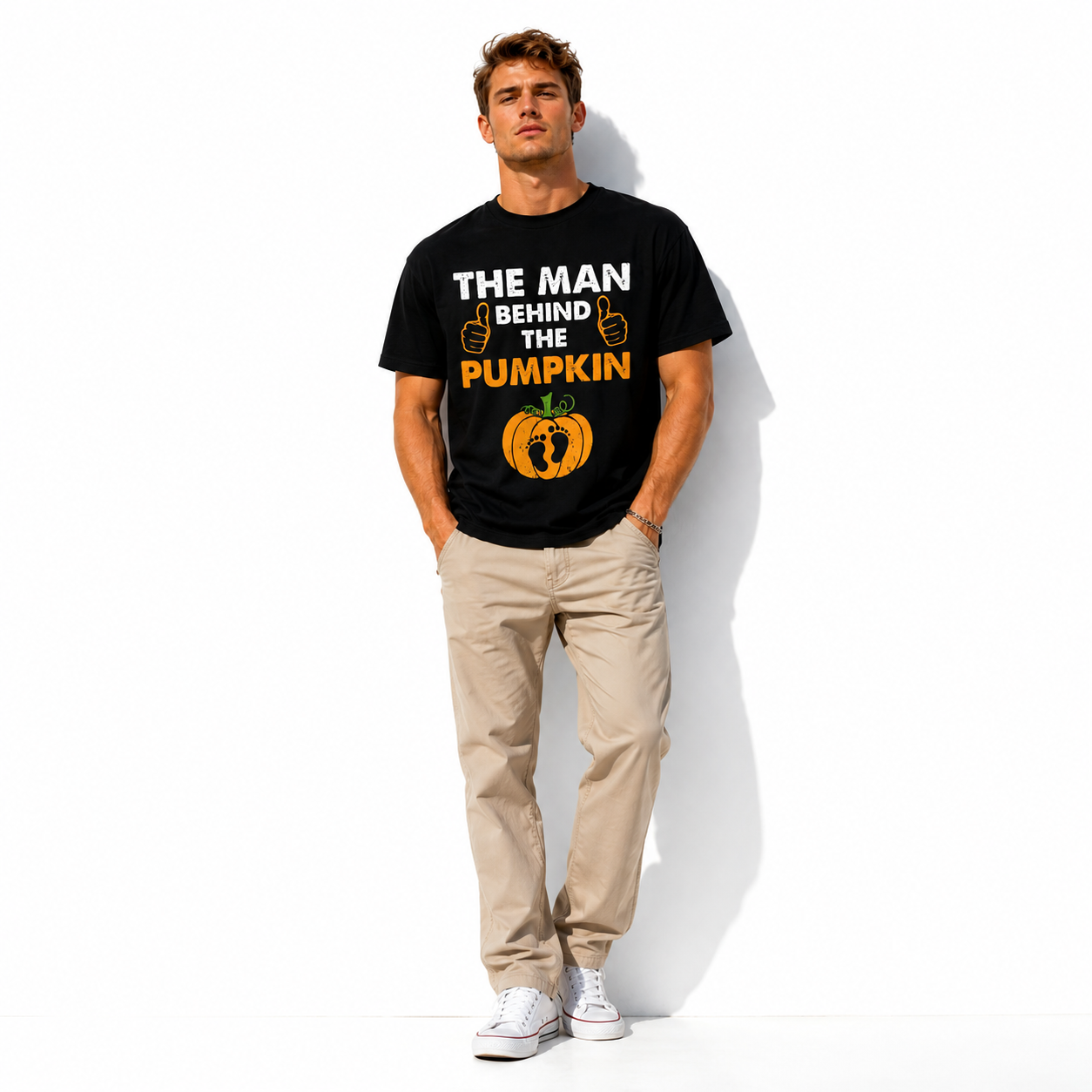 The Man Behind the Pumpkin Funny Dad Pregnancy Halloween Men's T-Shirt