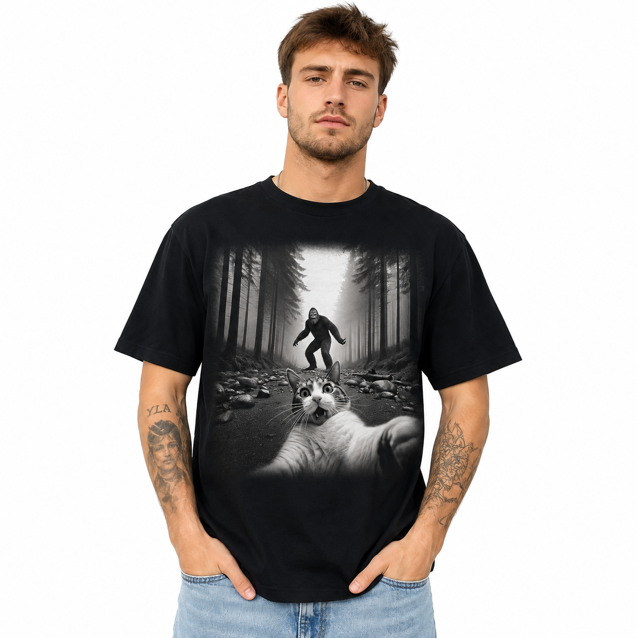 Funny Forest Creature Cat Selfie Graphic T-Shirt Men's Vintage Tee