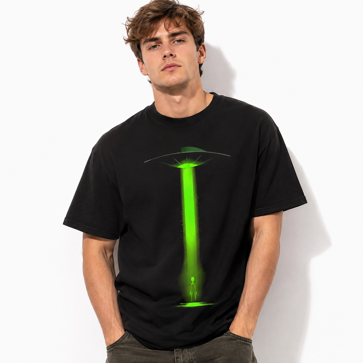 Alien UFO Abduction Green Beam Sci-Fi Graphic Men's T-Shirt