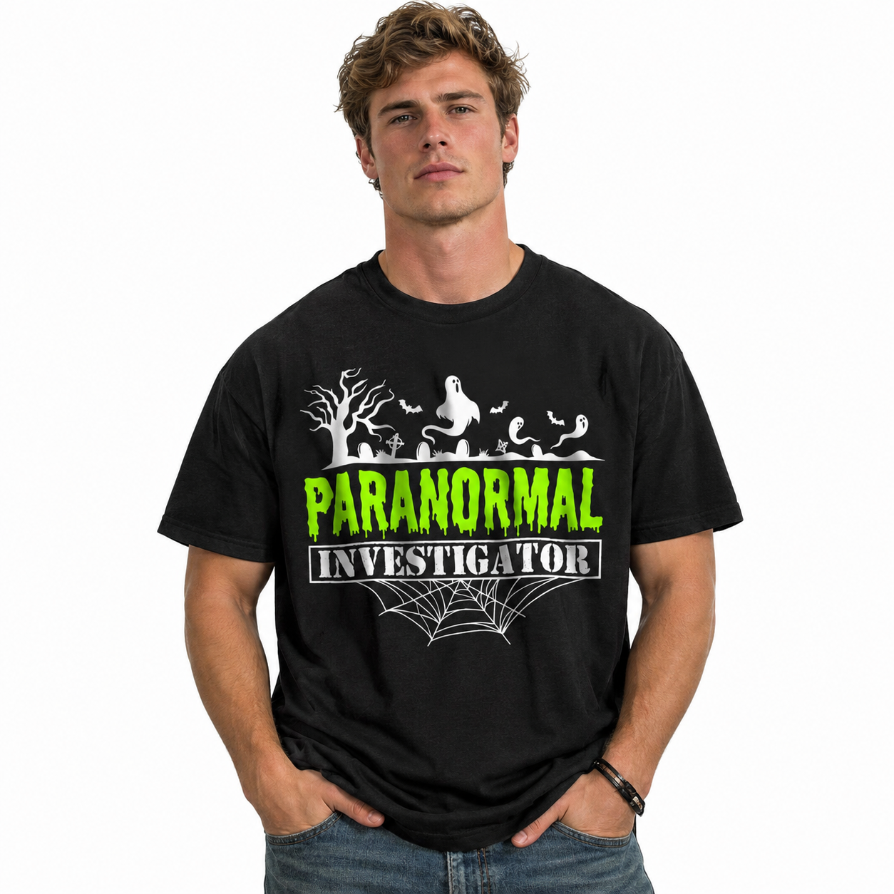 Paranormal Investigator Ghost Hunter Spooky Halloween Graphic Men's T-Shirt