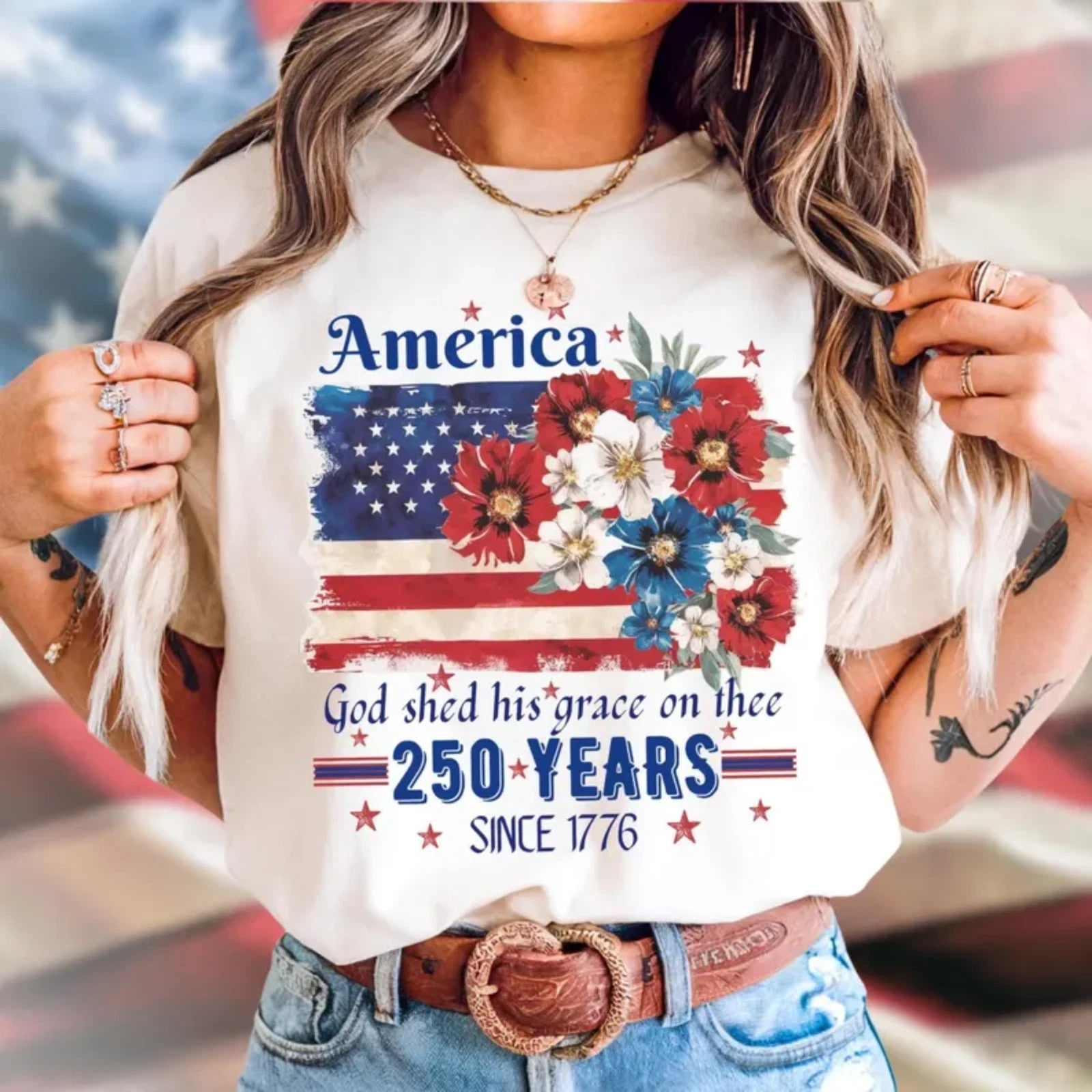 Women's USA 250th Birthday 1776–2026 Floral Butterfly Patriotic T-Shirt