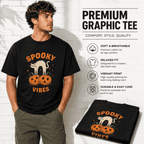 Spooky Vibes Cat Pumpkin Halloween Cute Funny Graphic Men's T-Shirt
