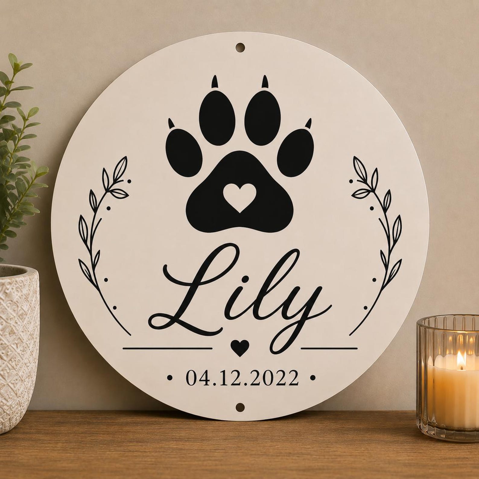 Personalized Pet Memorial Sign, Custom Paw Print Plaque, Heart Round (Aluminum)