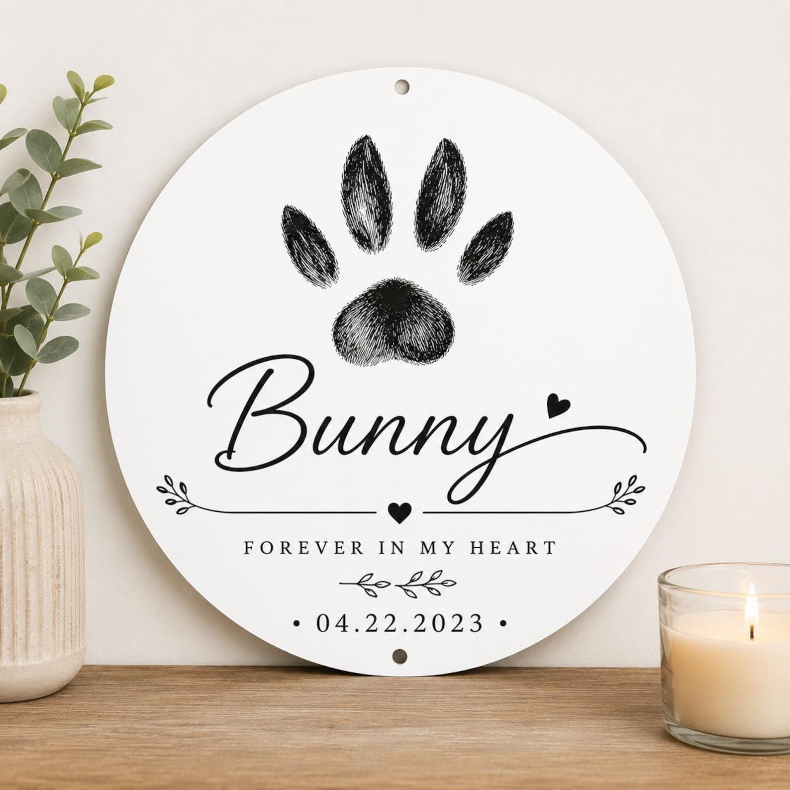 Personalized Pet Memorial Sign, Custom Paw Print Plaque, Heart Round (Aluminum)